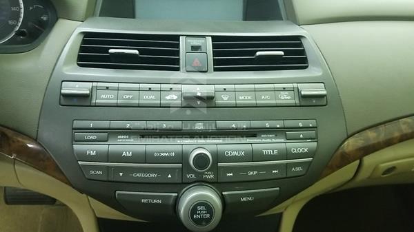 Photo 14 VIN: 1HGCP26879A172133 - HONDA ACCORD 