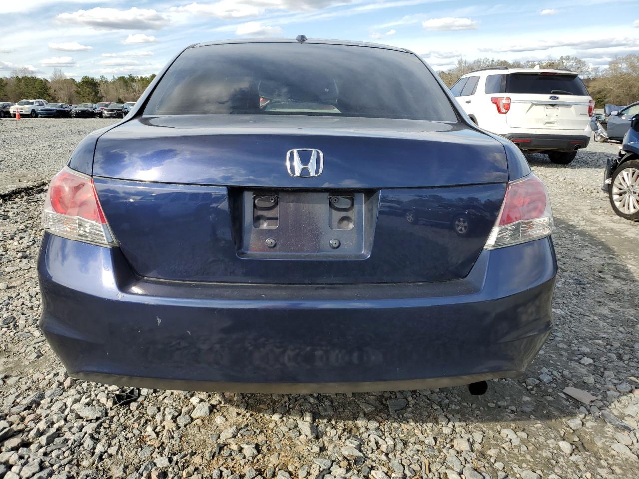 Photo 5 VIN: 1HGCP26888A079474 - HONDA ACCORD 