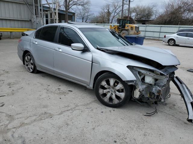 Photo 3 VIN: 1HGCP26889A003867 - HONDA ACCORD 