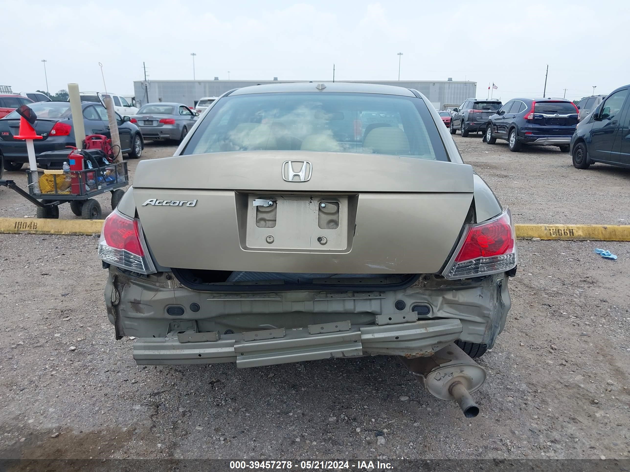 Photo 16 VIN: 1HGCP26889A031409 - HONDA ACCORD 