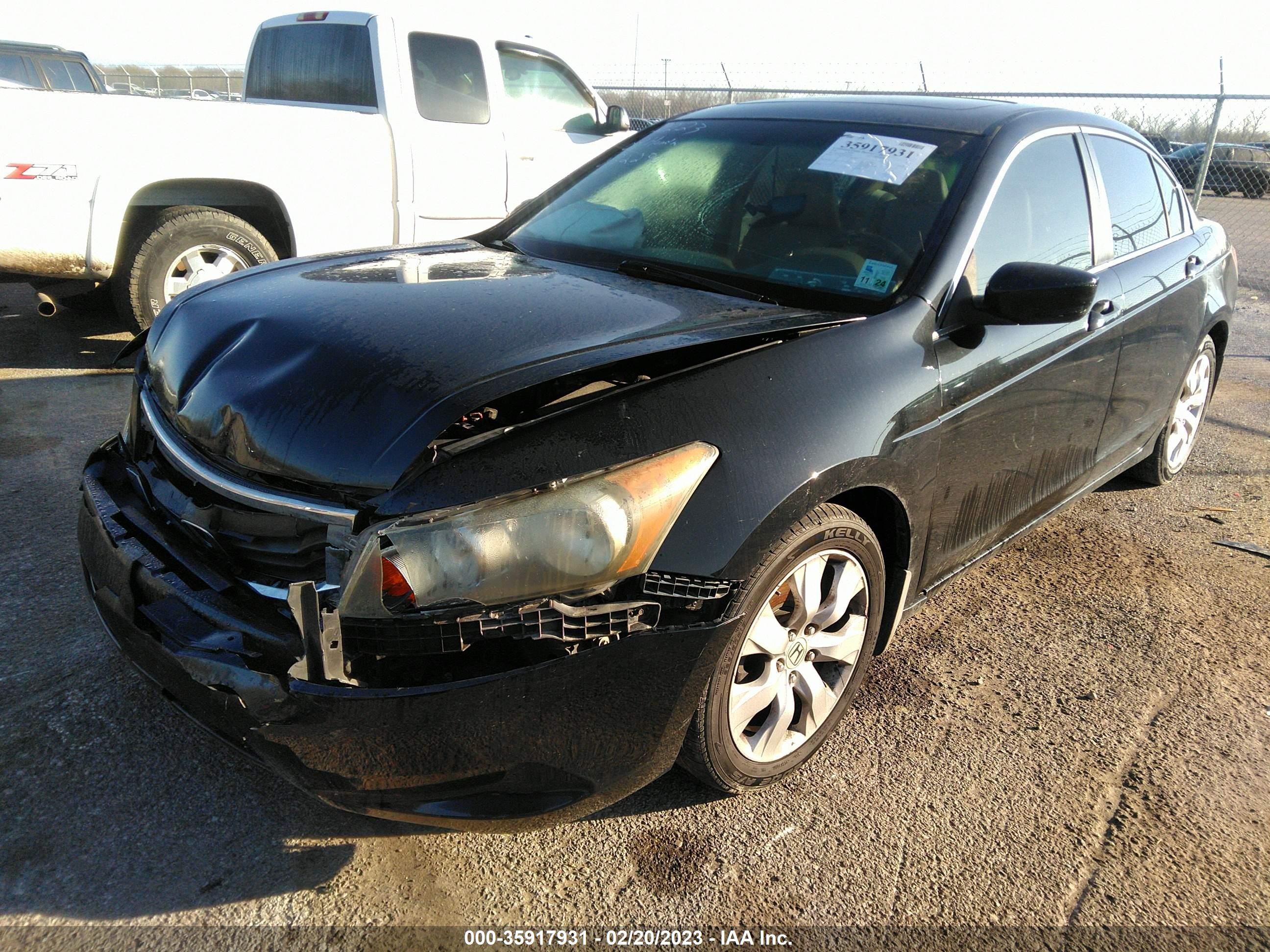 Photo 1 VIN: 1HGCP26889A032298 - HONDA ACCORD 