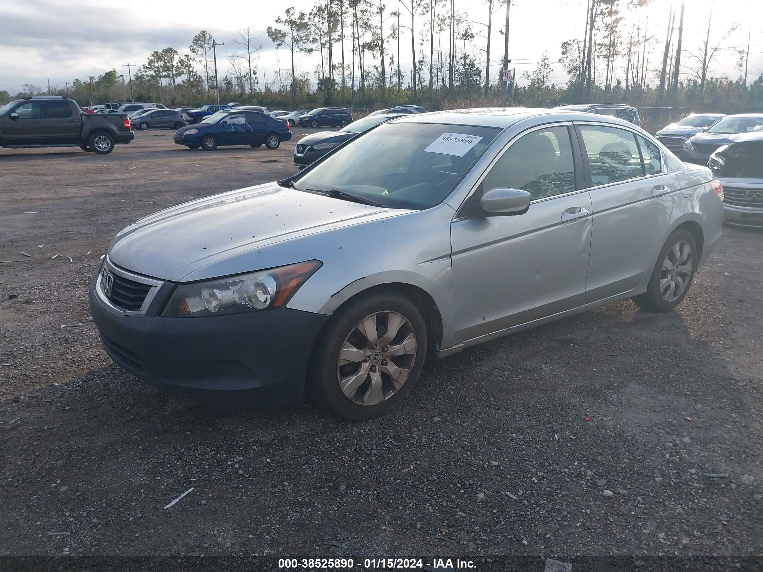 Photo 1 VIN: 1HGCP26889A076382 - HONDA ACCORD 