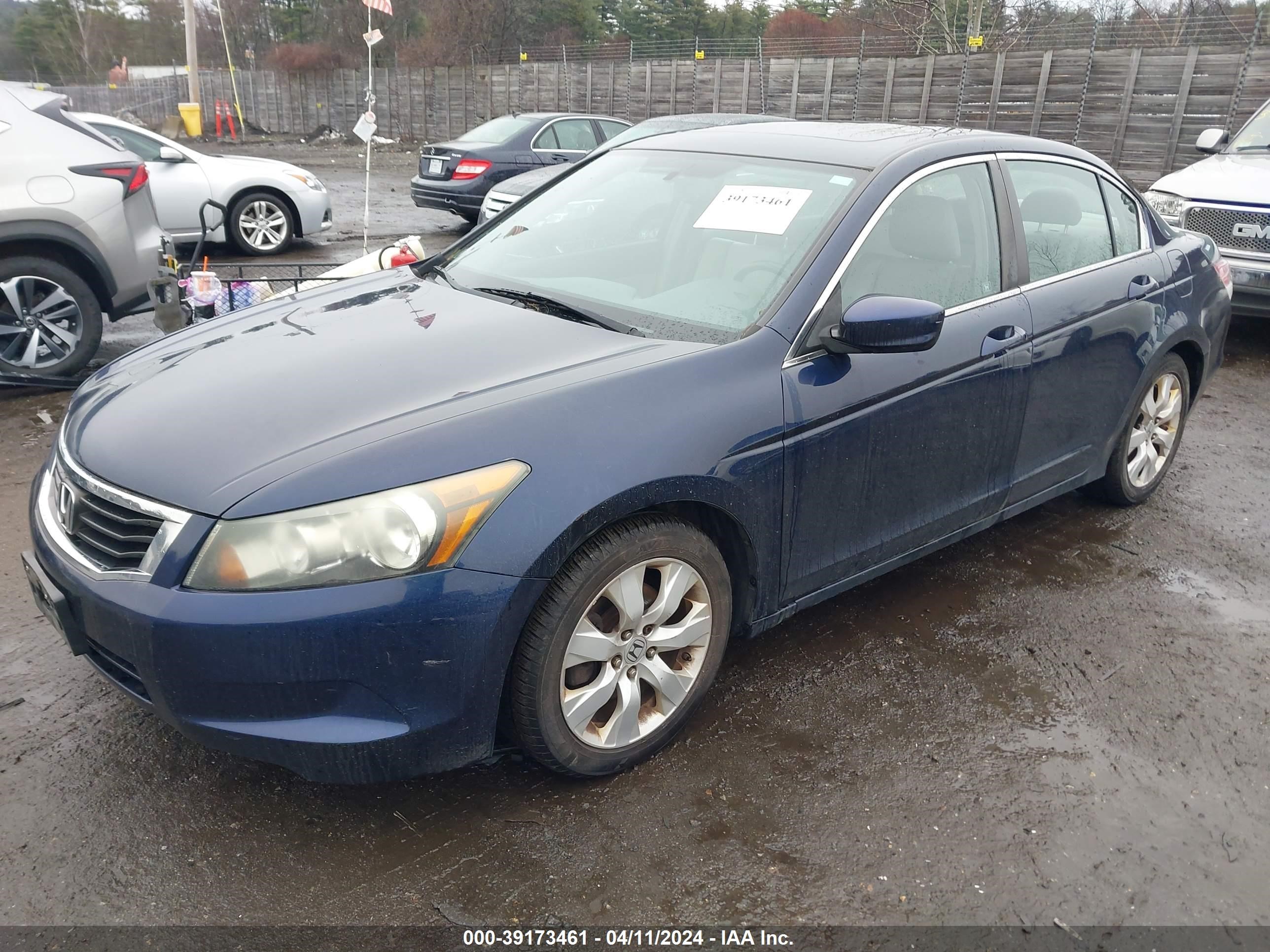 Photo 5 VIN: 1HGCP268X9A116008 - HONDA ACCORD 