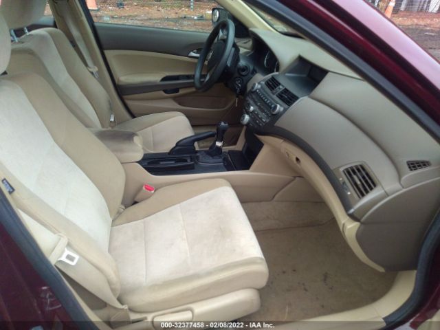 Photo 4 VIN: 1HGCP2E30AA091355 - HONDA ACCORD SDN 