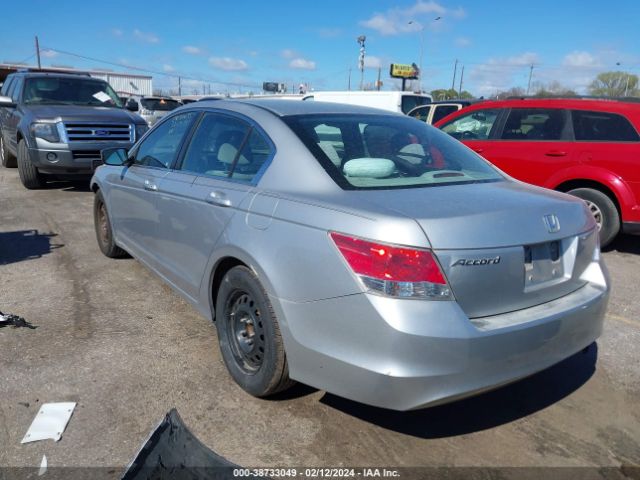 Photo 2 VIN: 1HGCP2E31AA059692 - HONDA ACCORD 