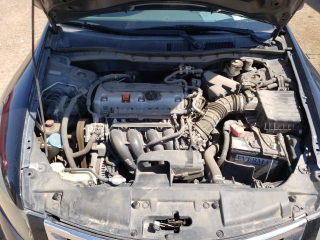 Photo 6 VIN: 1HGCP2E31AA167066 - HONDA ACCORD LX 