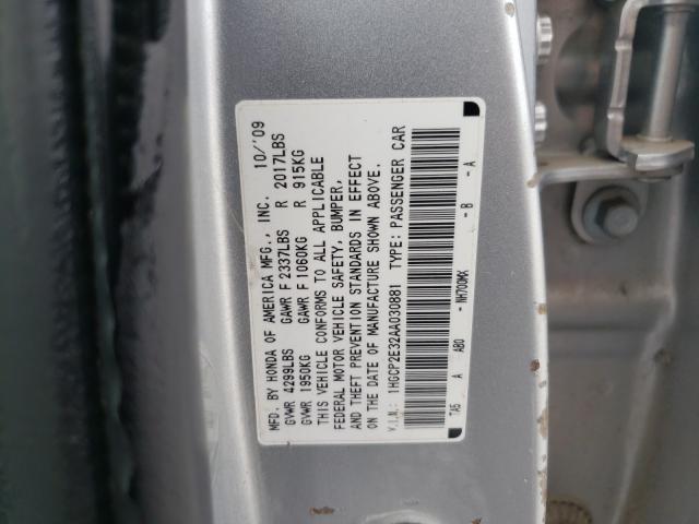 Photo 9 VIN: 1HGCP2E32AA030881 - HONDA ACCORD LX 