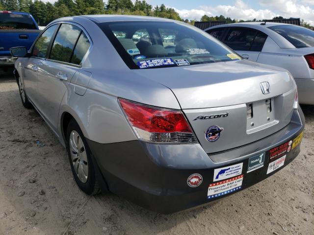 Photo 2 VIN: 1HGCP2E32AA118152 - HONDA ACCORD LX 