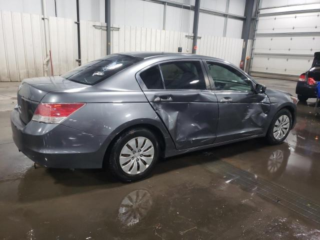 Photo 2 VIN: 1HGCP2E33AA082097 - HONDA ACCORD LX 