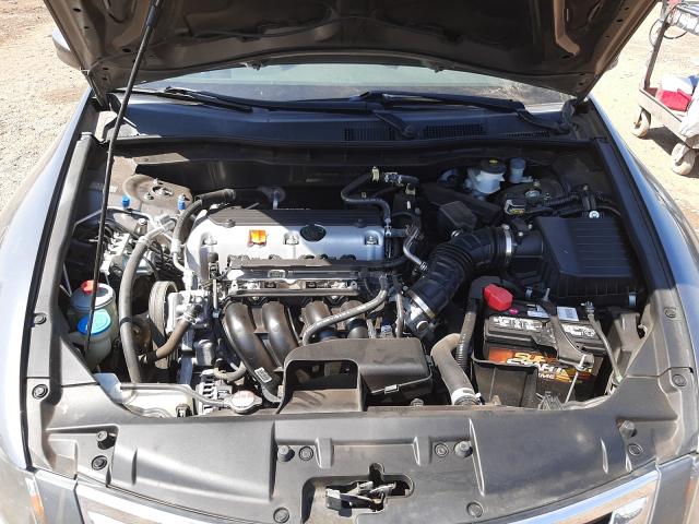 Photo 6 VIN: 1HGCP2E35AA106058 - HONDA ACCORD LX 