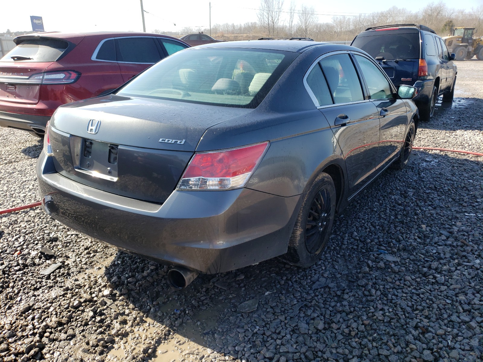 Photo 3 VIN: 1HGCP2E36AA124682 - HONDA ACCORD LX 