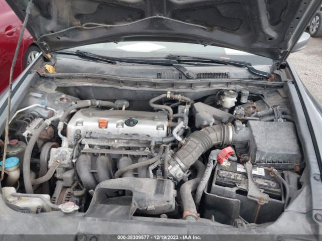 Photo 9 VIN: 1HGCP2E3XAA053082 - HONDA ACCORD 