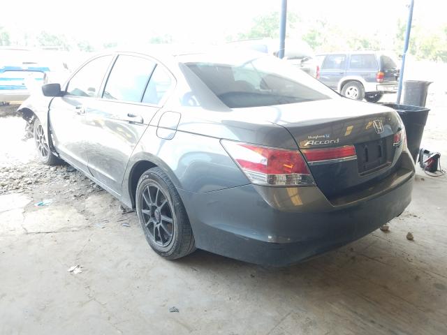 Photo 2 VIN: 1HGCP2E3XBA085256 - HONDA ACCORD LX 