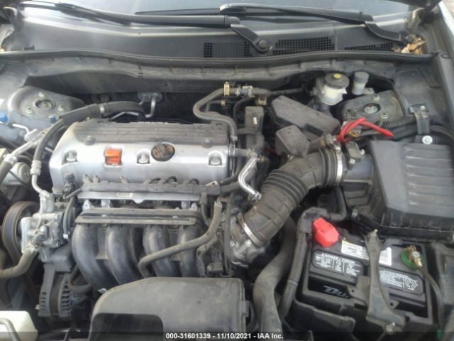 Photo 9 VIN: 1HGCP2E3XBA085273 - HONDA ACCORD SDN 