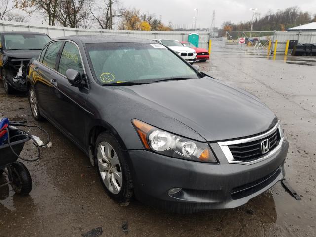 Photo 0 VIN: 1HGCP2E70AA062831 - HONDA ACCORD EX 