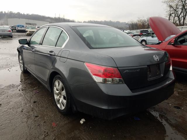 Photo 2 VIN: 1HGCP2E70AA062831 - HONDA ACCORD EX 