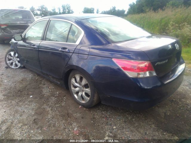 Photo 2 VIN: 1HGCP2E75AA070942 - HONDA ACCORD SDN 