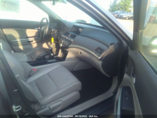 Photo 4 VIN: 1HGCP2E87AA015112 - HONDA ACCORD SDN 