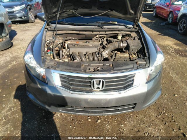 Photo 9 VIN: 1HGCP2F30AA023233 - HONDA ACCORD 