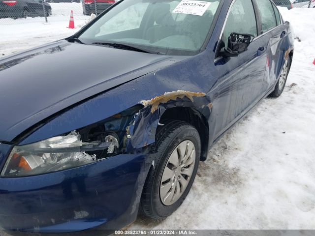 Photo 5 VIN: 1HGCP2F30AA039917 - HONDA ACCORD 