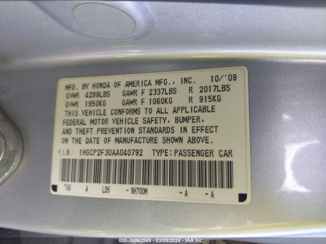 Photo 8 VIN: 1HGCP2F30AA040792 - HONDA ACCORD 