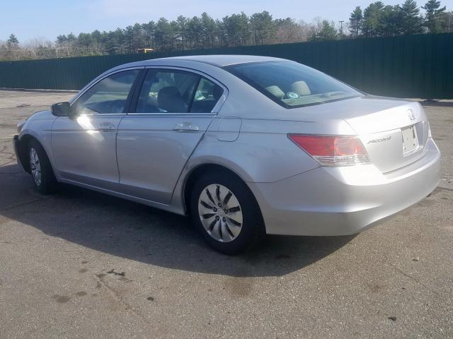 Photo 2 VIN: 1HGCP2F30AA061884 - HONDA ACCORD LX 