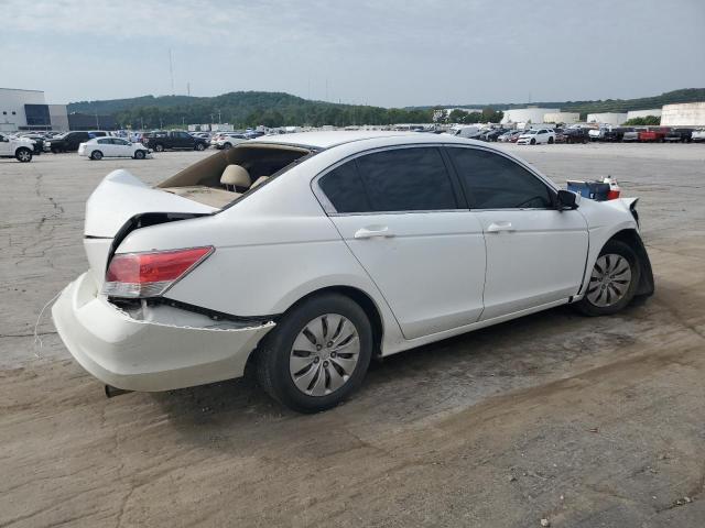 Photo 2 VIN: 1HGCP2F30AA070343 - HONDA ACCORD LX 