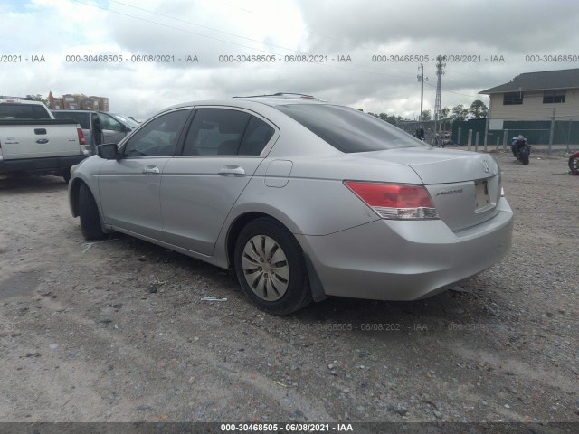 Photo 2 VIN: 1HGCP2F30AA078409 - HONDA ACCORD SDN 