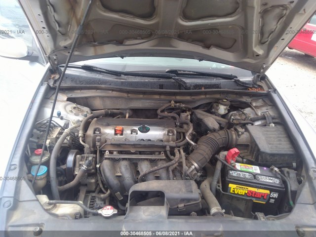 Photo 9 VIN: 1HGCP2F30AA078409 - HONDA ACCORD SDN 