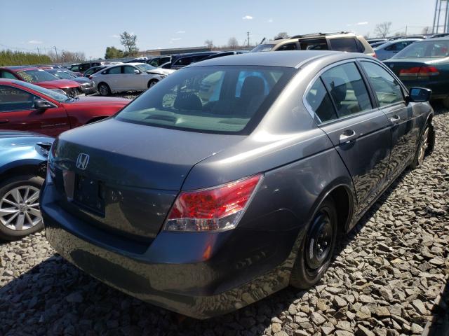 Photo 3 VIN: 1HGCP2F30AA082248 - HONDA ACCORD LX 