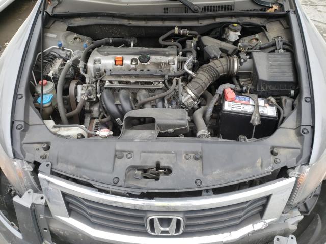 Photo 6 VIN: 1HGCP2F30AA082248 - HONDA ACCORD LX 