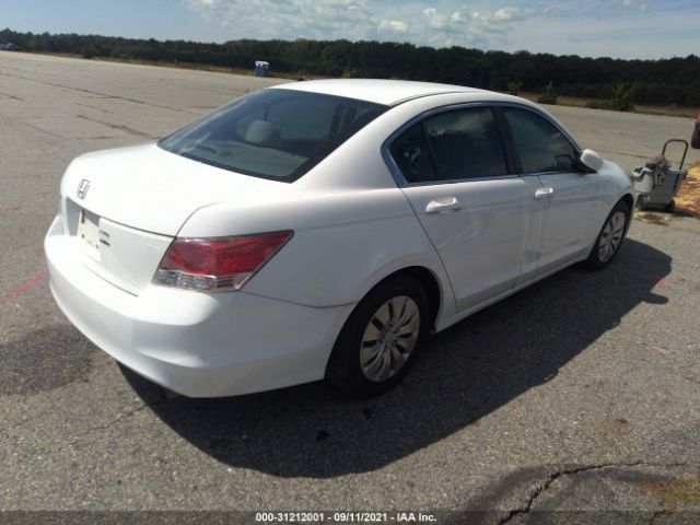 Photo 3 VIN: 1HGCP2F30AA087837 - HONDA ACCORD SDN 