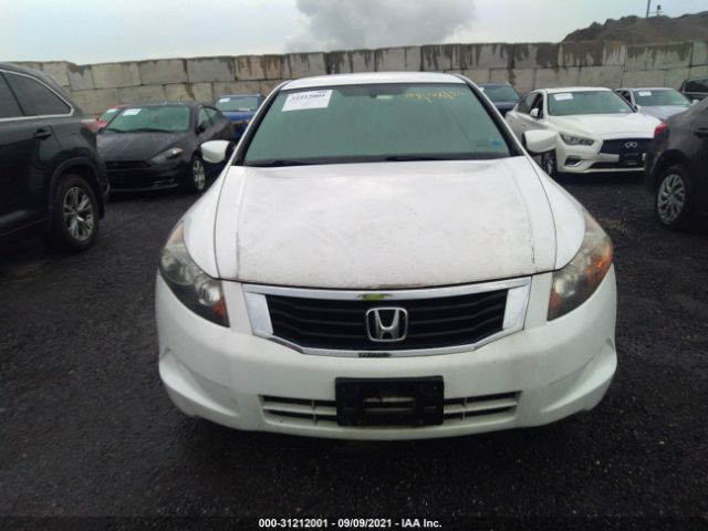 Photo 5 VIN: 1HGCP2F30AA087837 - HONDA ACCORD SDN 