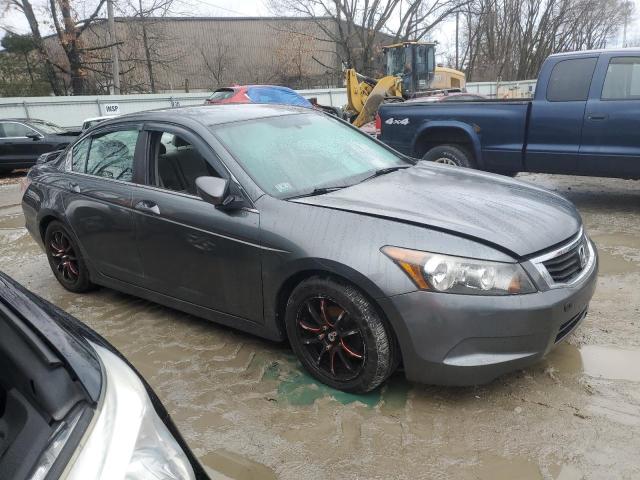 Photo 3 VIN: 1HGCP2F30AA090592 - HONDA ACCORD 