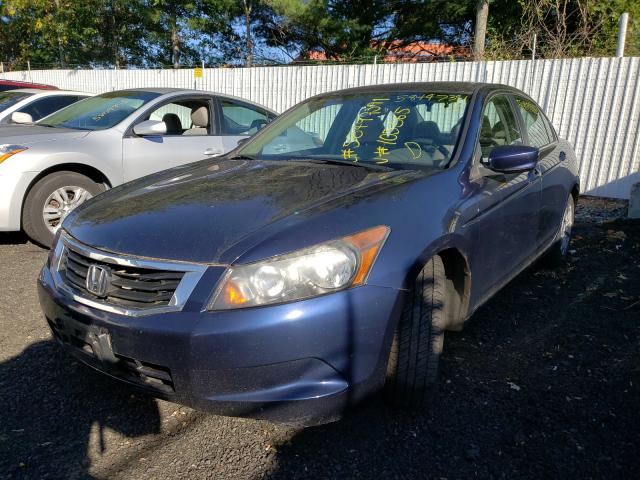 Photo 1 VIN: 1HGCP2F30AA105365 - HONDA ACCORD LX 