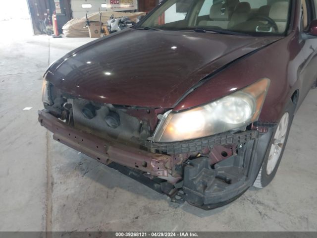 Photo 5 VIN: 1HGCP2F30AA105656 - HONDA ACCORD 