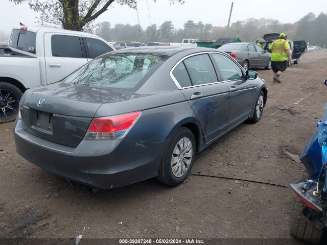 Photo 3 VIN: 1HGCP2F30AA106158 - HONDA ACCORD 