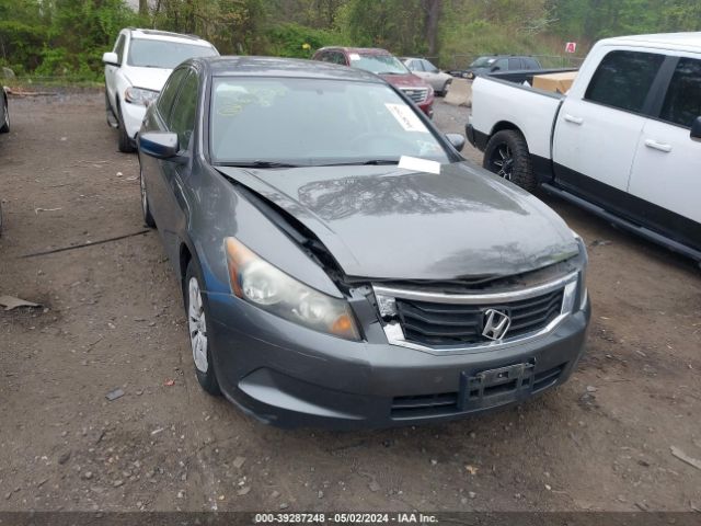 Photo 5 VIN: 1HGCP2F30AA106158 - HONDA ACCORD 