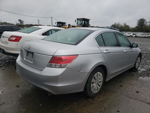 Photo 3 VIN: 1HGCP2F30AA119010 - HONDA ACCORD LX 