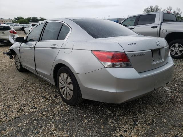 Photo 2 VIN: 1HGCP2F30AA125986 - HONDA ACCORD LX 