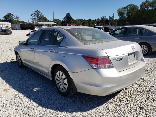 Photo 2 VIN: 1HGCP2F30AA132923 - HONDA ACCORD LX 