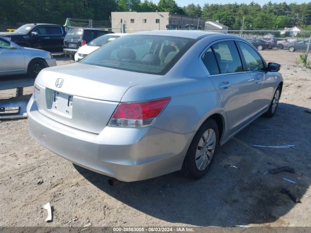 Photo 3 VIN: 1HGCP2F30AA133618 - HONDA ACCORD 