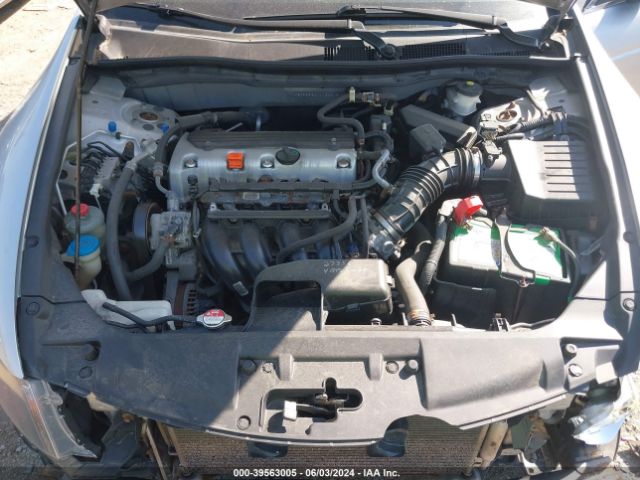 Photo 9 VIN: 1HGCP2F30AA133618 - HONDA ACCORD 