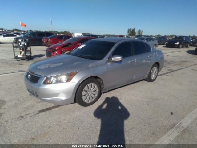 Photo 1 VIN: 1HGCP2F30AA140004 - HONDA ACCORD SDN 