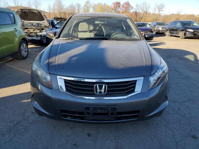 Photo 4 VIN: 1HGCP2F30AA146160 - HONDA ACCORD LX 