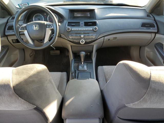 Photo 7 VIN: 1HGCP2F30AA146160 - HONDA ACCORD LX 