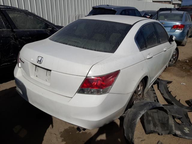 Photo 3 VIN: 1HGCP2F30AA161645 - HONDA ACCORD LX 