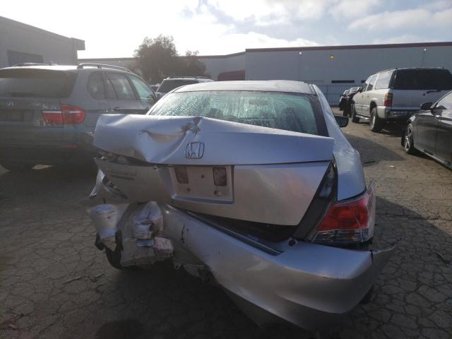 Photo 5 VIN: 1HGCP2F30AA161662 - HONDA ACCORD LX 