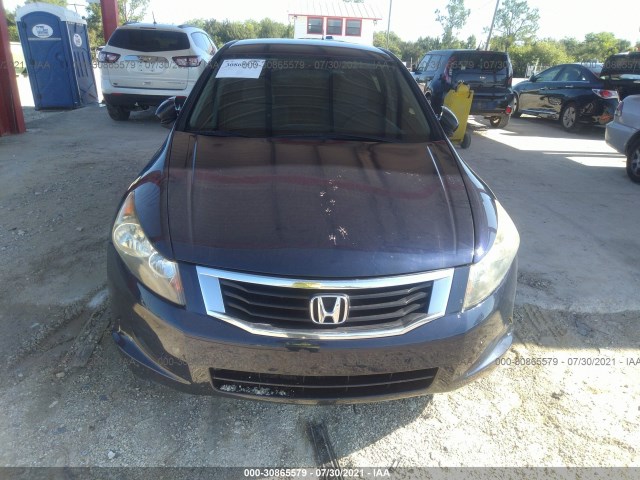 Photo 5 VIN: 1HGCP2F30AA172211 - HONDA ACCORD SDN 