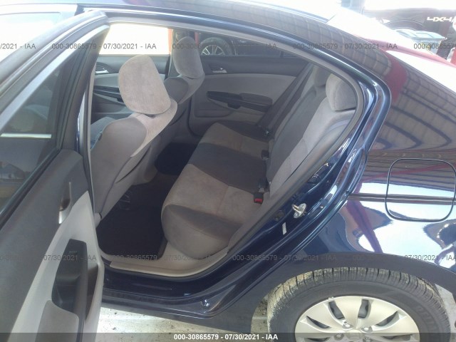 Photo 7 VIN: 1HGCP2F30AA172211 - HONDA ACCORD SDN 